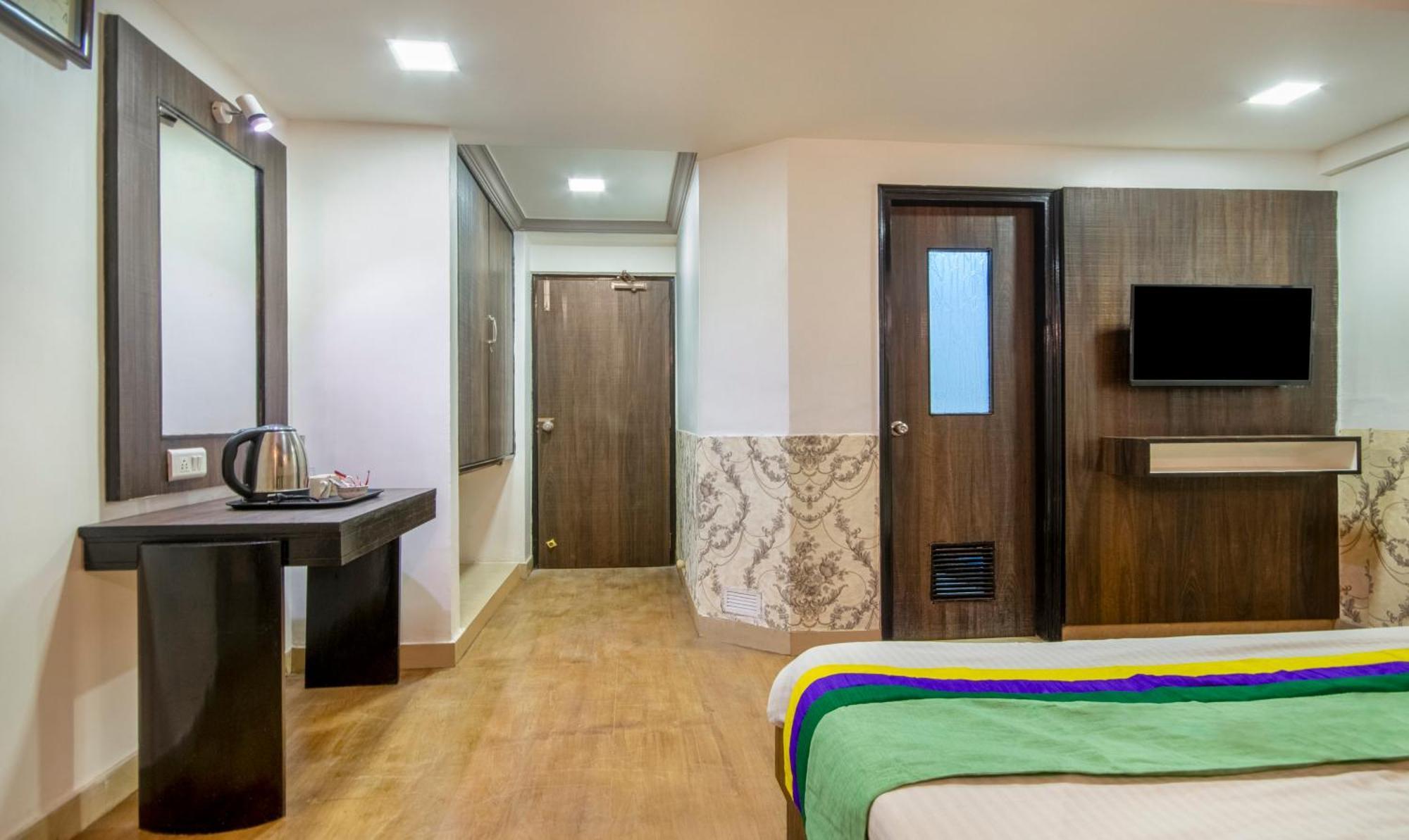 Itsy Hotels Shree Krishna Palace Ahmedabad Ngoại thất bức ảnh