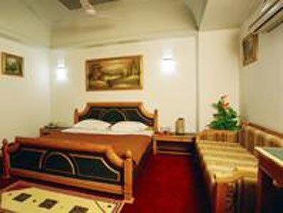 Itsy Hotels Shree Krishna Palace Ahmedabad Ngoại thất bức ảnh